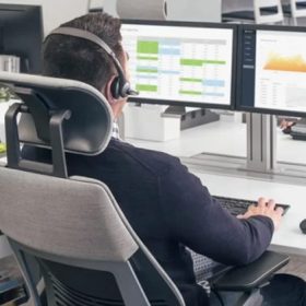 صندلی برای برنامه نویسان