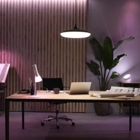 نورپردازی میز کار